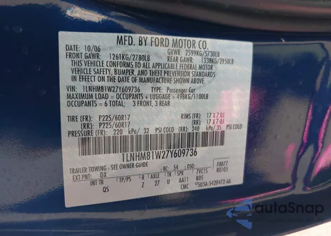 2007 Lincoln Town Car Signature из США, поврежденный, VIN 1LNHM81W27Y609736